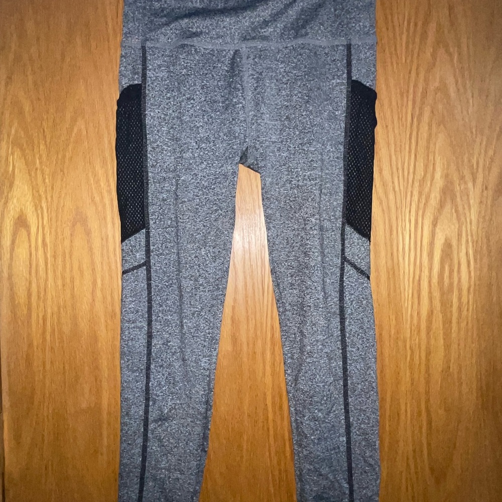 Charcoal Heather Women's Leggings with Black Mesh Panels